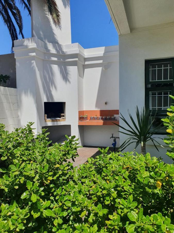 Langholm Hotel Walvis Bay Exteriör bild